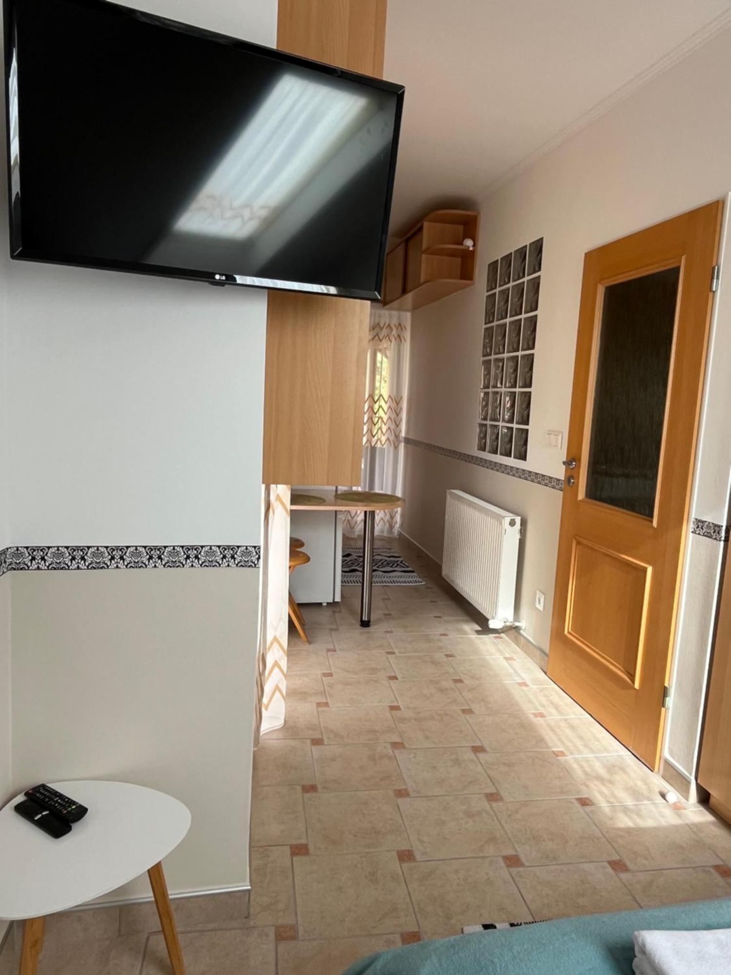 Réka Apartmanház Bük Exterior foto